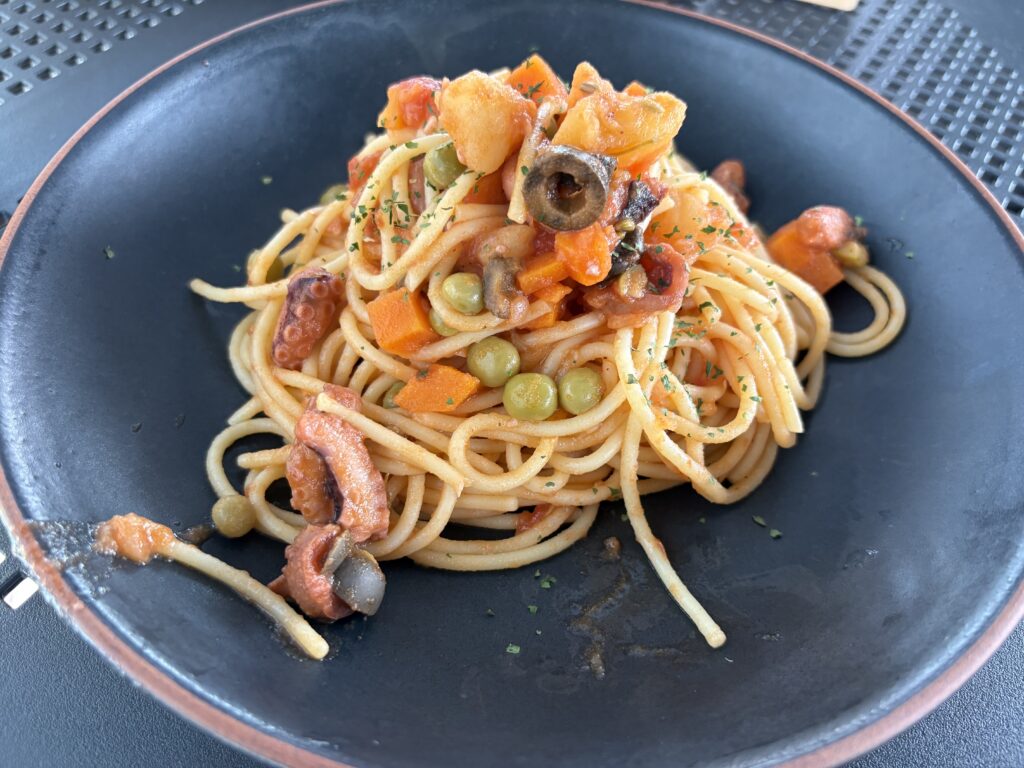 タコのシチューソース スパゲティ
