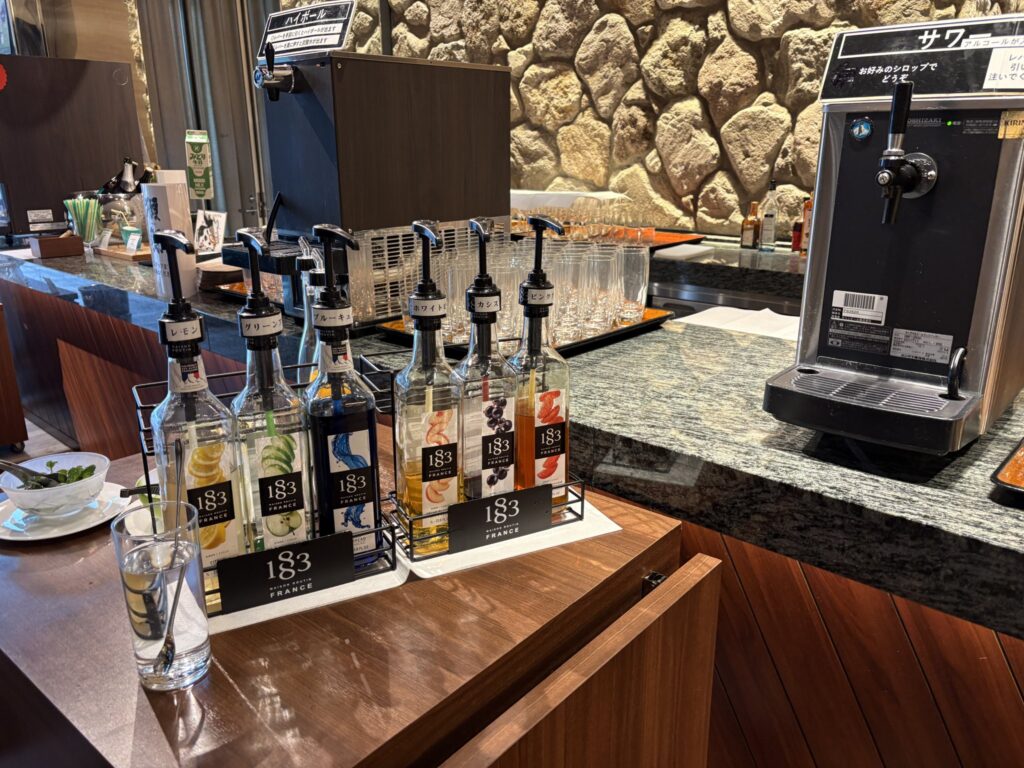 サワーやハイボールのドリンクコーナー